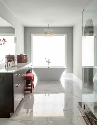 30) Фото большой ванной комнаты: идеи для создания элегантного пространства