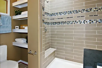 7) Новый дизайн бордюра из мозаики для ванной комнаты