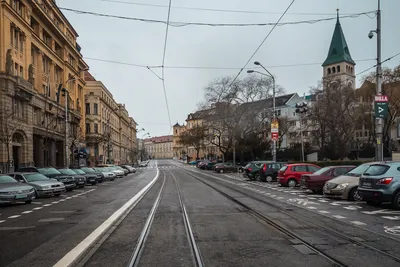 Зимние отражения: Фотографии Братиславы в ледяных зеркалах