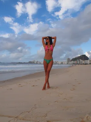 Бразильянки на пляже: фотографии в высоком разрешении