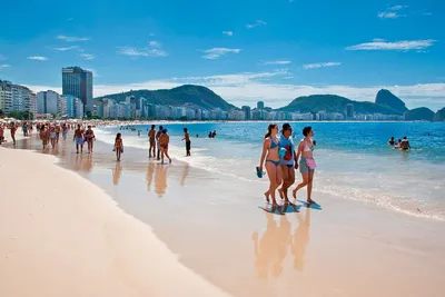 Фотографии бразильянок на пляже: воплощение свободы и радости
