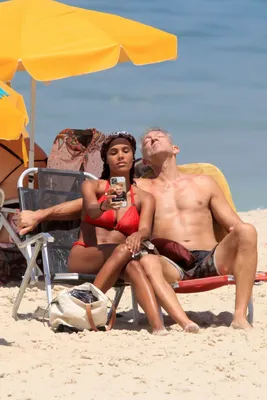 Фото бразильянок на пляже: лучшие моменты