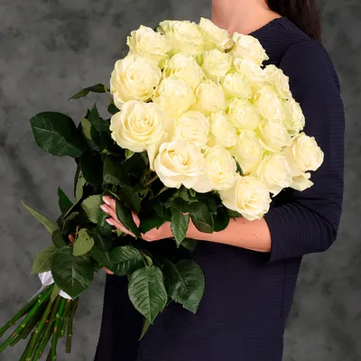 Букет белых роз: оригинальный размер jpg