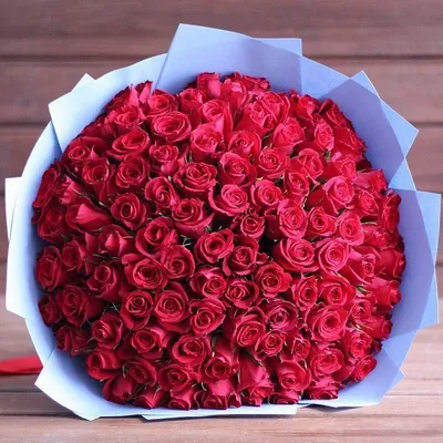 Изображение-сюрприз - букет из 101 розы 40 см