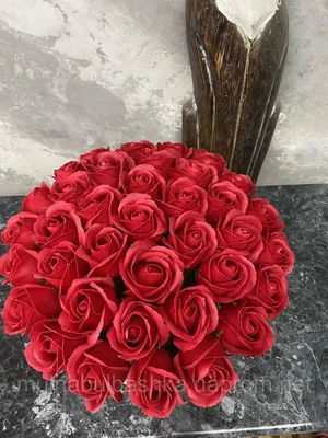 Букет из 37 роз: классика красоты