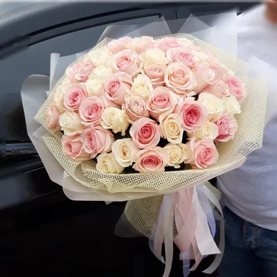 Изображение: Букет из 65 роз в формате png для выбора