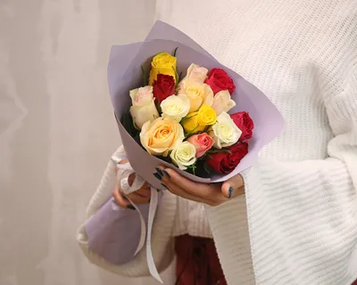 Уникальный букет с одной розой наличной работы - неповторимый подарок