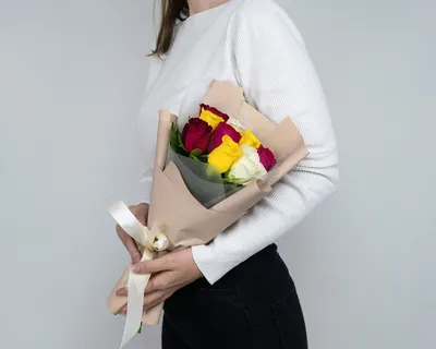 Уникальный букет с одной розой наличной работы - идеальный подарок для особого случая