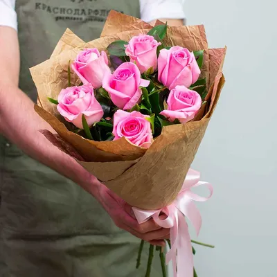 Фото букета из семи роз: нежная красота в формате jpg