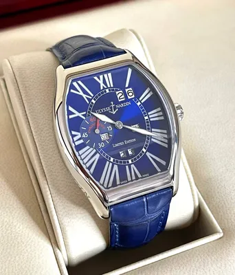 Уникальные обои на рабочий стол с часами Ulysse Nardin.