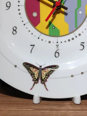 Картинка Часы бабочки в формате JPG