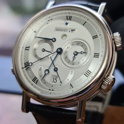 Элегантность и точность: Часы Breguet в объективе