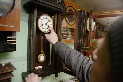 Рисунок часов Gustav Becker: искусство времени в каждой детали.
