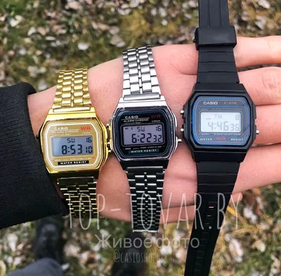 Бесплатные обои на телефон с часами Casio