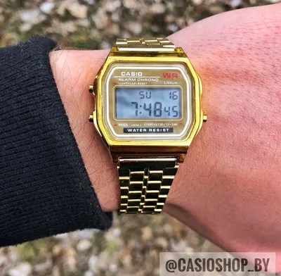 4K изображения часов Casio