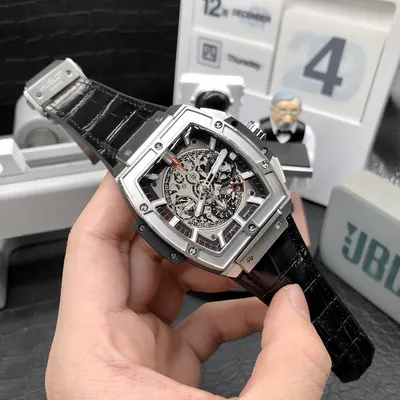 Часы Hublot: Эстетика времени в каждом изображении