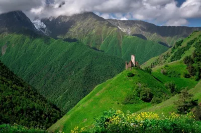 Впечатляющие горы Чечни на фотографиях