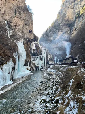 Водопады Чегема на отличных фотографиях