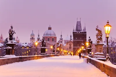 Фотографии зимней Праги: загрузка в JPG, PNG, WebP