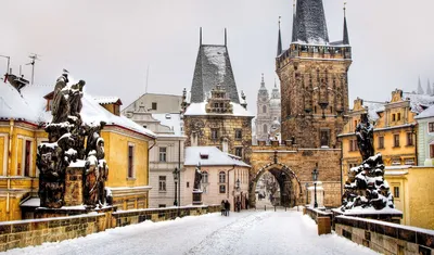 Зимние отражения Праги: фото на выбор, JPG, PNG, WebP