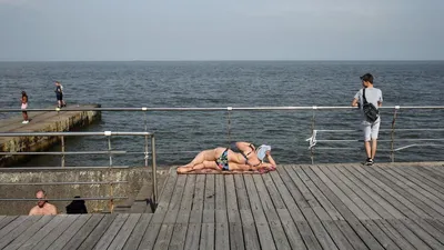 Фотографии Черного моря под водой в качестве обоев на рабочий стол.