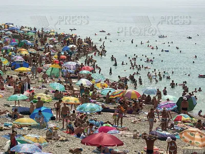 Фотки пляжа Черного моря для фотогалереи