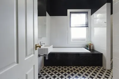 Фото черного кафеля в ванной - сделайте ее стильной и современной