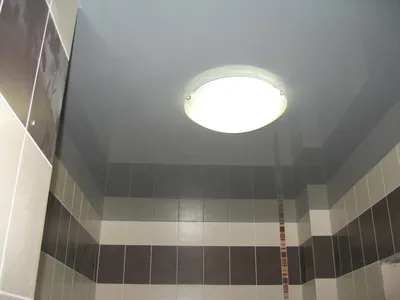 Черный натяжной потолок в ванной: стильное решение для вашего интерьера