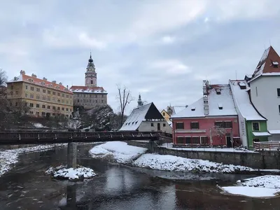 Зимние отражения Чешского Крумлова на фото