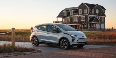 Chevrolet Bolt EUV 2023 в горах