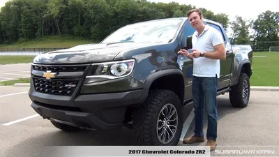 Фото Chevrolet Colorado 2023: в синем цвете