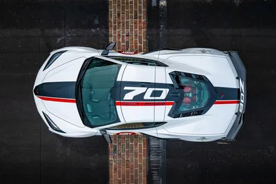 Новые фотографии Chevrolet Corvette 70th Anniversary 2023