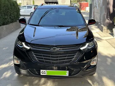 Фотографии Chevrolet Equinox 2023 в студии