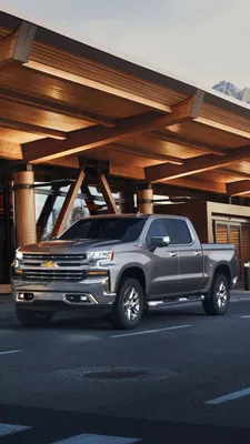 Изображения Chevrolet Silverado 2023 сзади