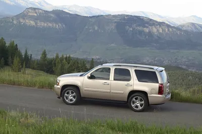 Лучшие фотографии Chevrolet Tahoe 2023 для коллекции