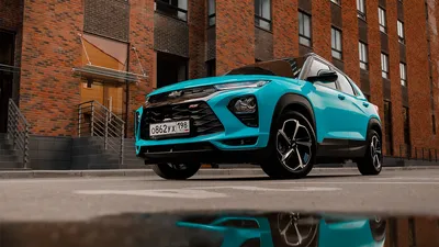 Картинки Chevrolet Trailblazer 2023 в черном цвете