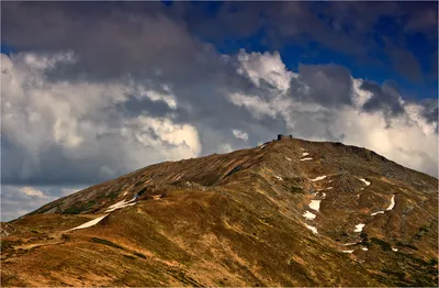 4K фото Черной горы для скачивания бесплатно