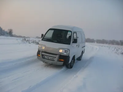 Фотография Дамас машины, отражающая красоту и элегантность автомобильного дизайна