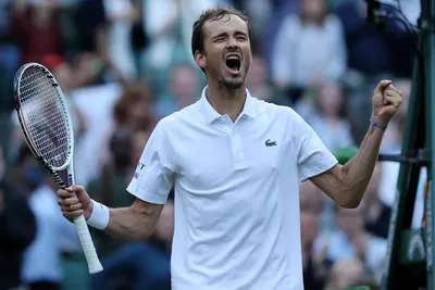 Изображения Даниила Медведева на турнире Wimbledon