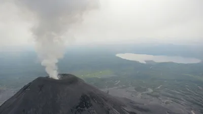 Вулкан в стильном дизайне