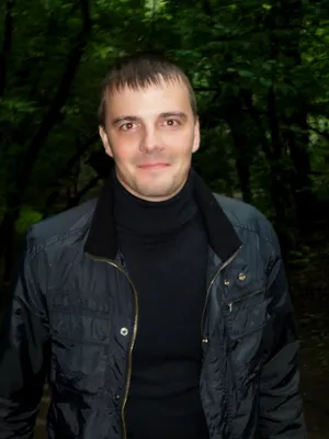 Фотка Дениса Прыткова в формате WebP с мягкими пастельными оттенками
