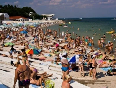 Фото девушек на пляжах Одессы: летние впечатления