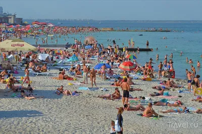 Фото девушек на пляжах Одессы: летний отдых