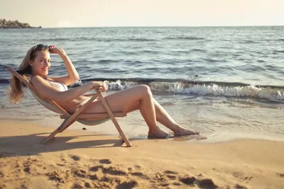Фото девушек на пляжах Одессы: жизнь на берегу
