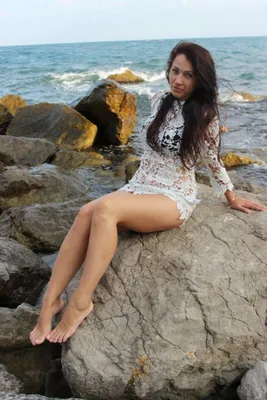 Новые фото девушек на пляже в Крыму в HD качестве
