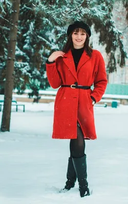 Зимние наряды: Фото девушек в пальто