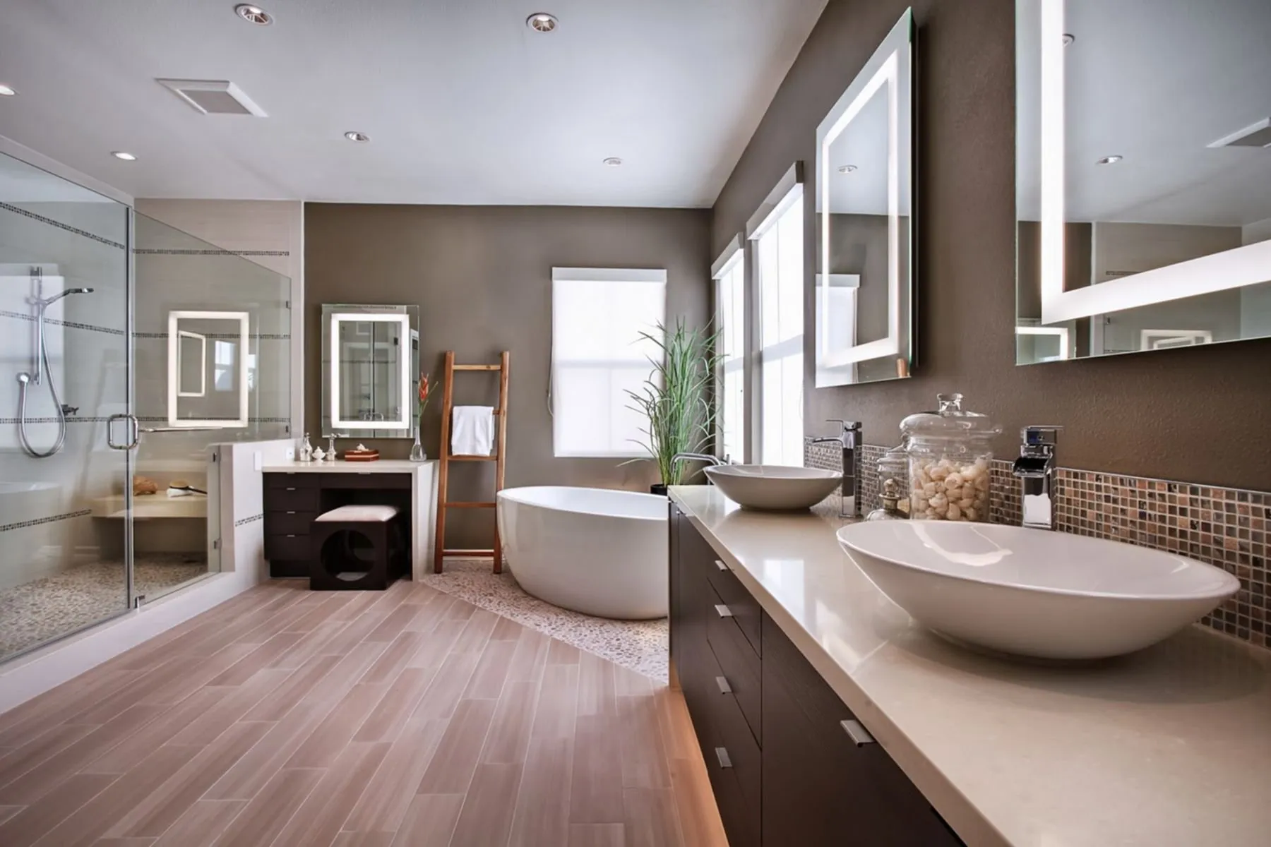 Красивые ванны в квартирах. Современная ванная комната. Стильные Ванные комнаты. Ванная в современном стиле. Интерьер ванной комнаты.