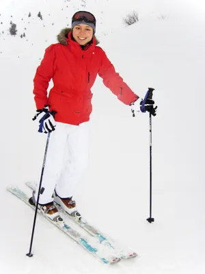 5. Искусство катания: Девушки на лыжах в объективе