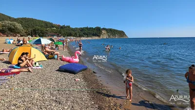 Новые изображения пляжа отдыхающих в формате JPG