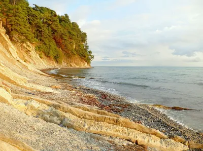 Фото Дикого пляжа Туапсе с уникальной атмосферой